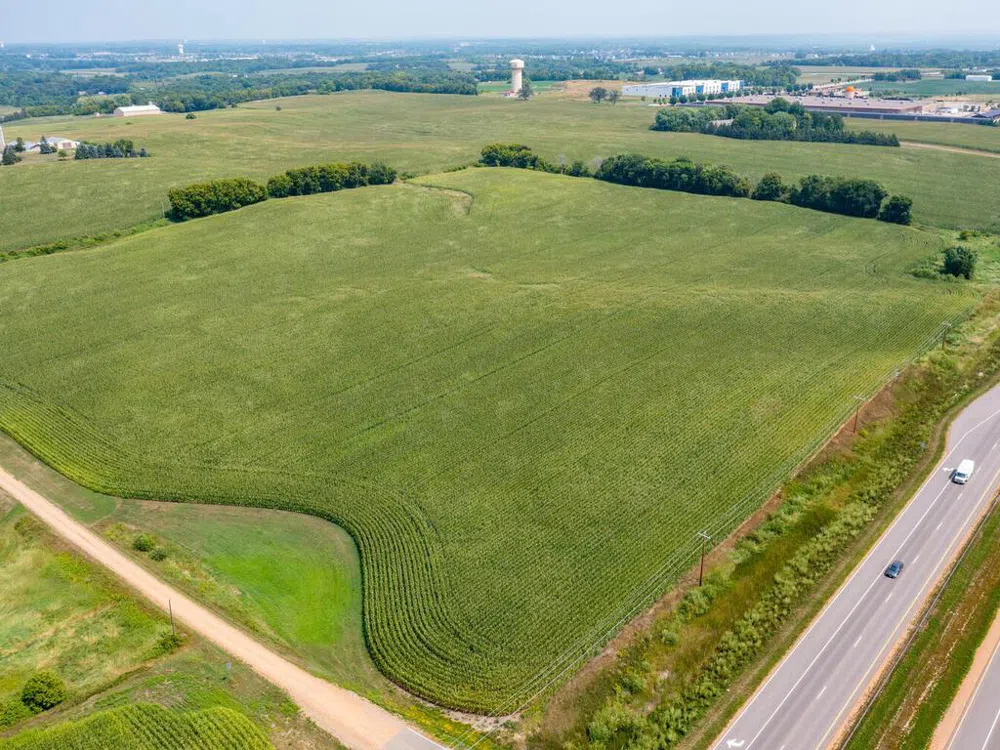 xx Highway 212 Carver, MN 55315