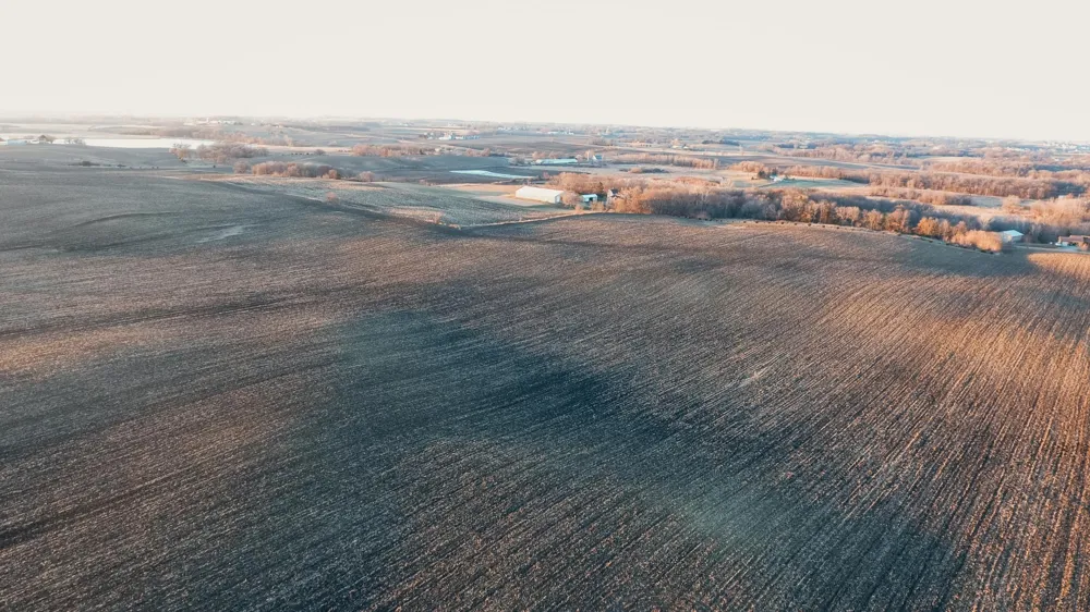 XXX Hwy 212 Carver, MN 55315
