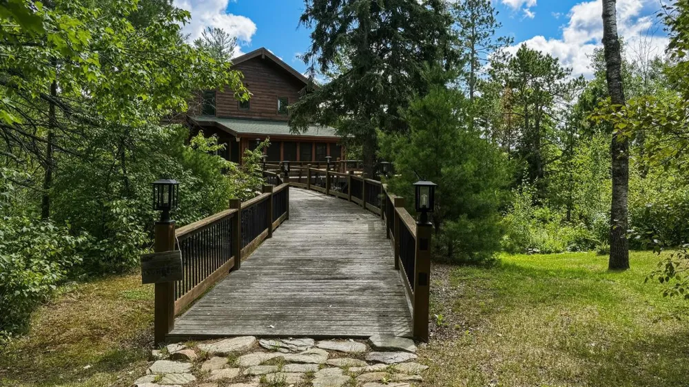 2713 Burntside Lake NE Ely, MN 55731
