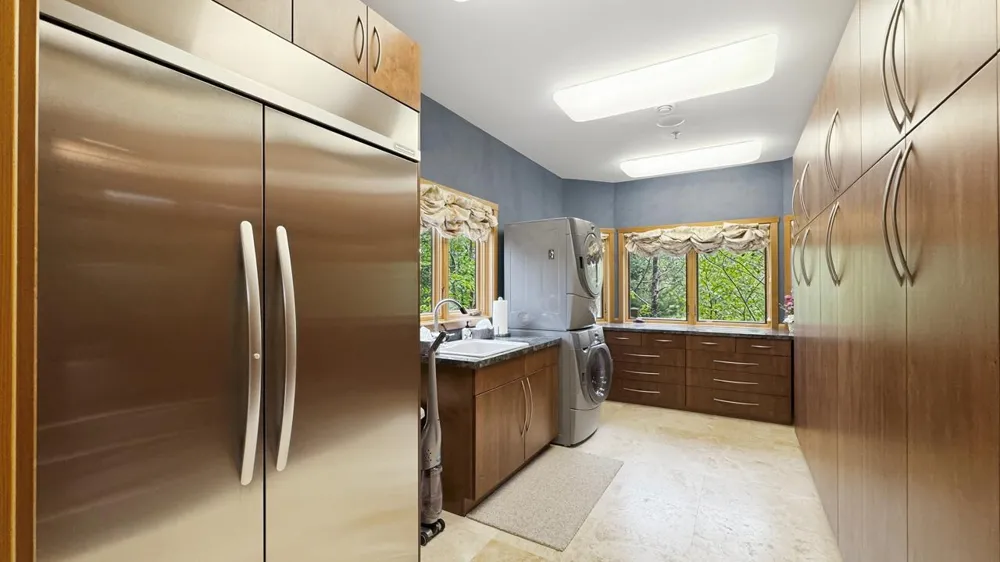 2713 Burntside Lake NE Ely, MN 55731