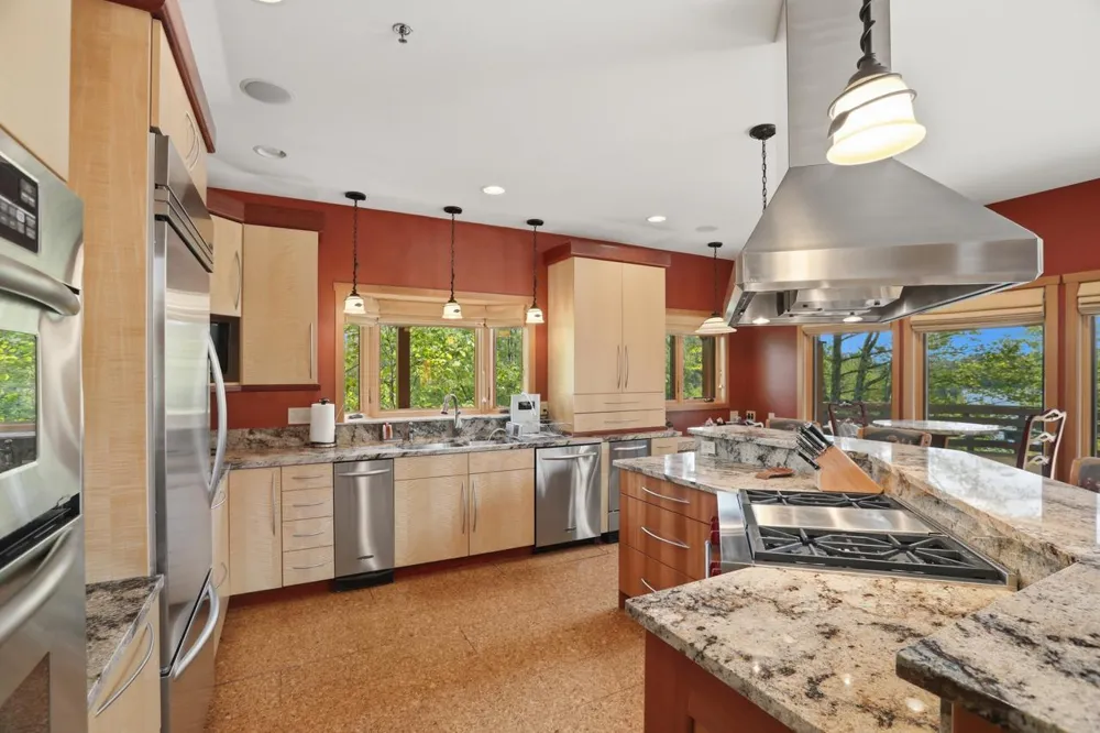 2713 Burntside Lake NE Ely, MN 55731