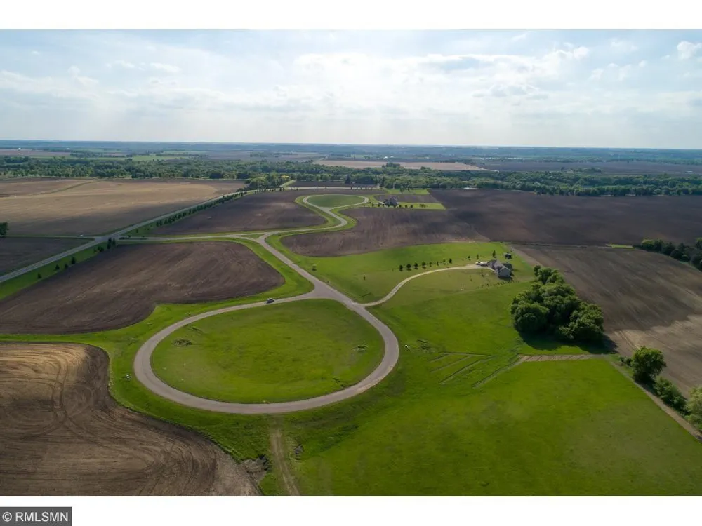 29967 Prairie Sage Lane Le Sueur, MN 56058