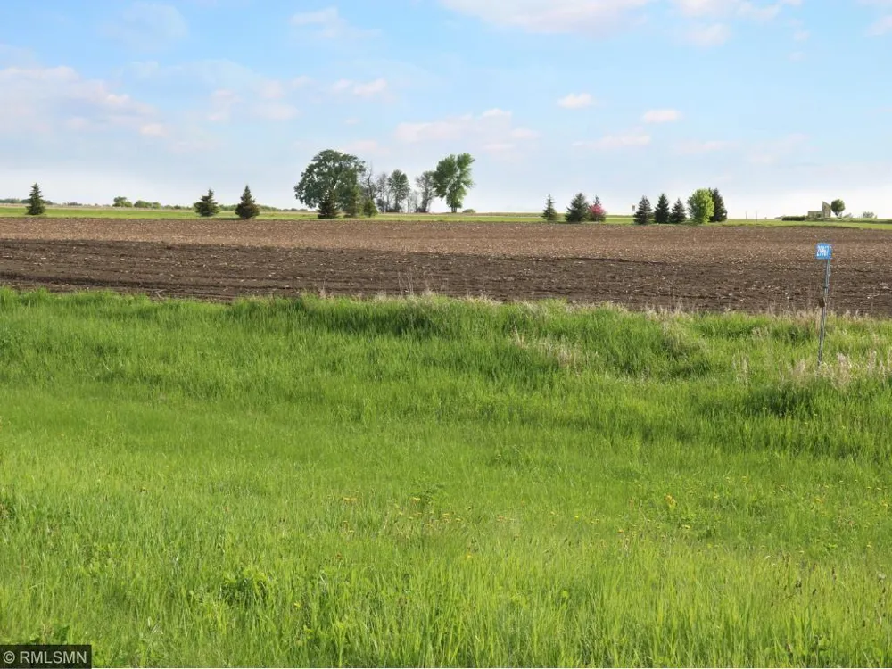 29967 Prairie Sage Lane Le Sueur, MN 56058