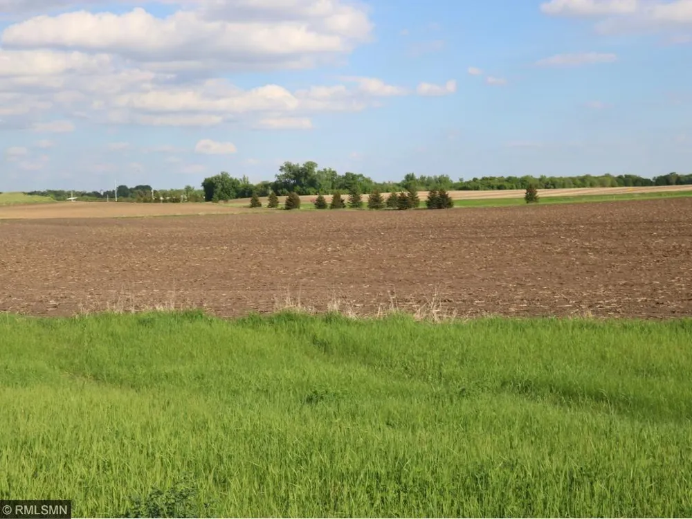 29967 Prairie Sage Lane Le Sueur, MN 56058