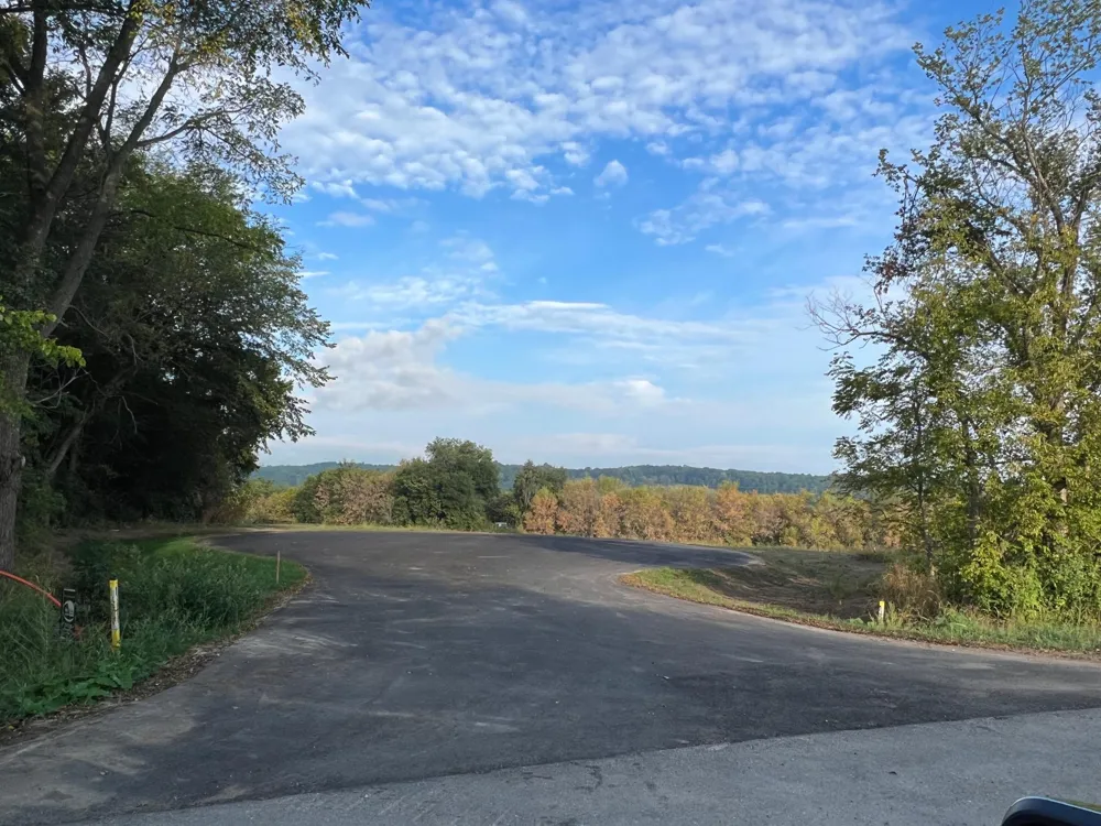 703 Cherrywood Drive SW Pine Island, MN 55963
