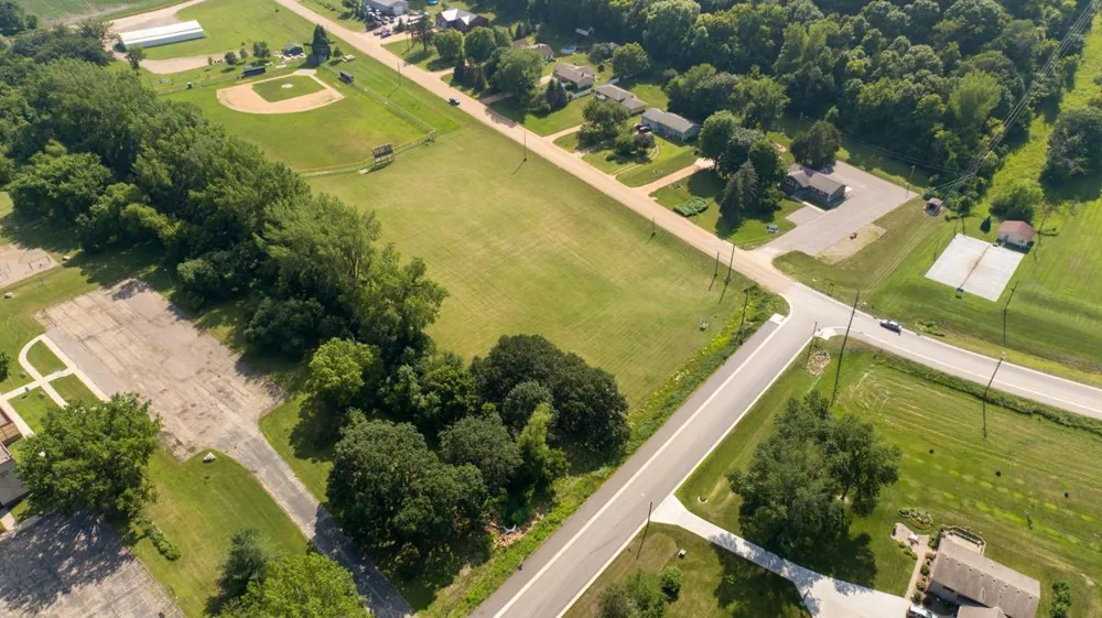 XXX North Lot South Street Henderson, MN 56044