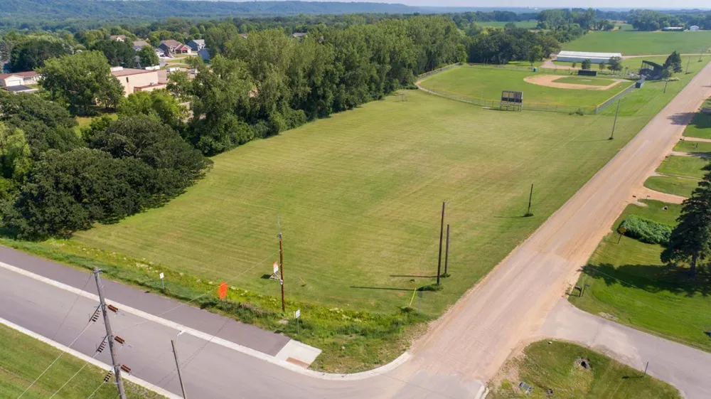 XXX North Lot South Street Henderson, MN 56044