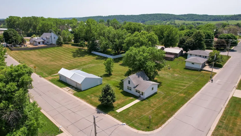 1003 Grand Street SE Chatfield, MN 55923