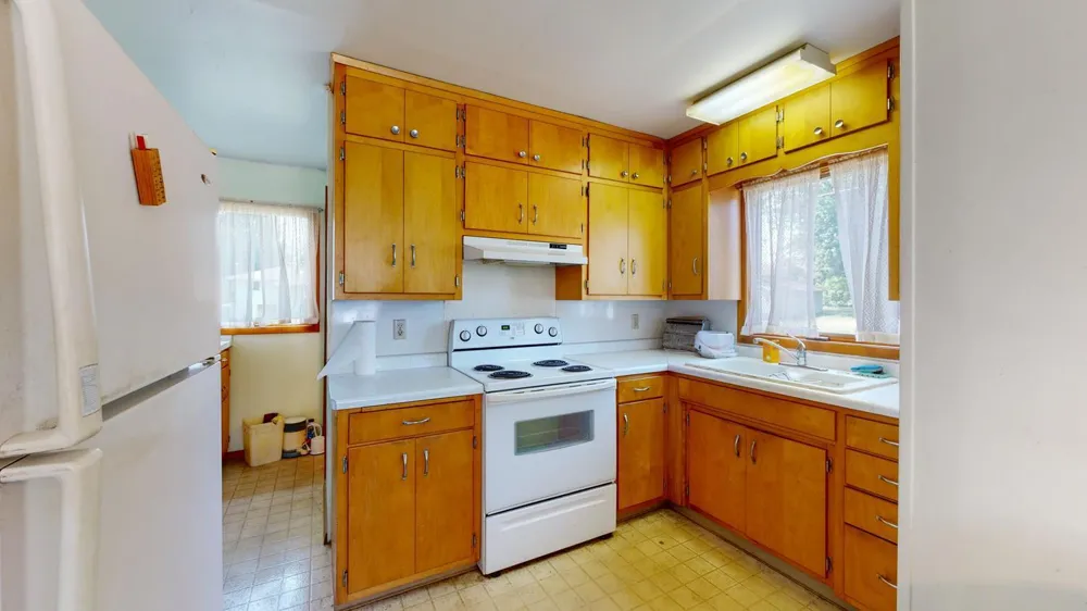 1003 Grand Street SE Chatfield, MN 55923