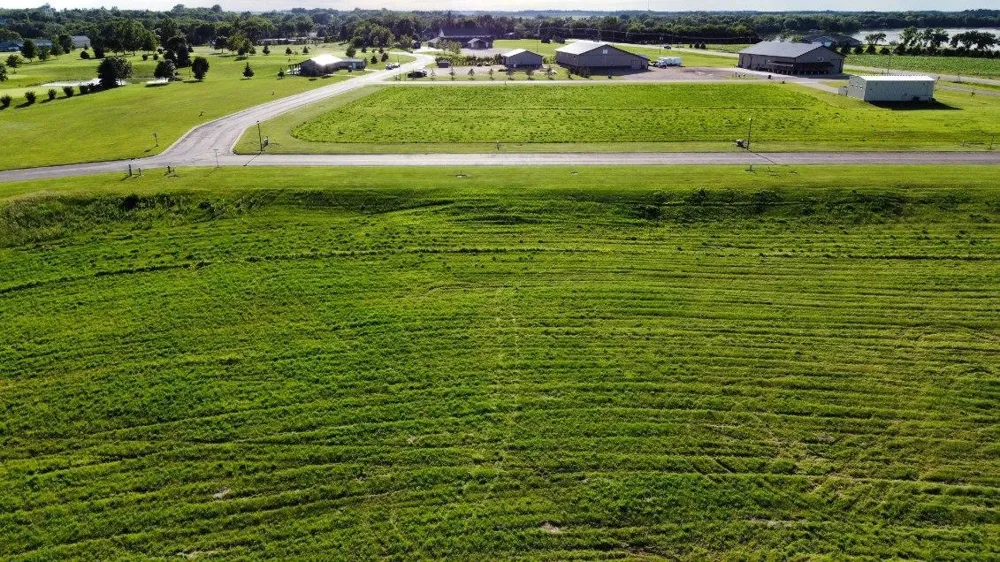 4011 Lake Yankton Avenue Balaton, MN 56115