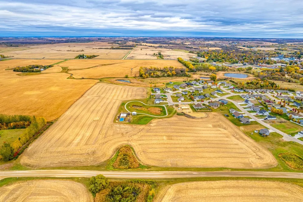 2310 Scenic Lane Hawley, MN 56549