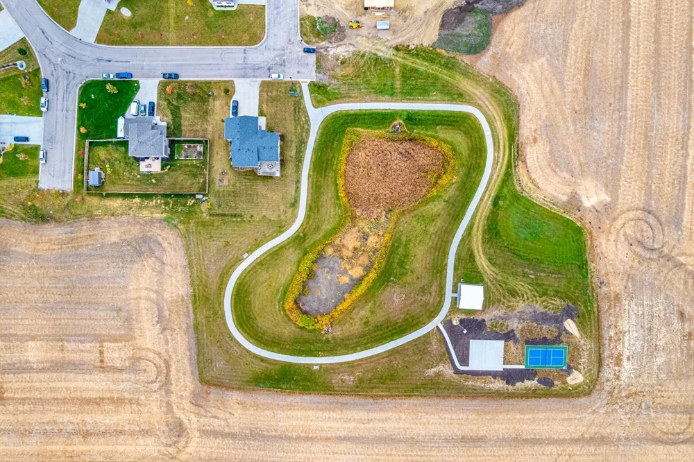 2524 Valley View Hawley, MN 56549