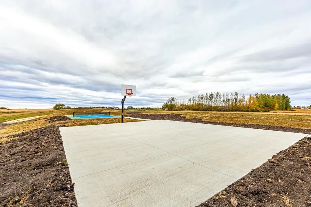 2524 Valley View Hawley, MN 56549