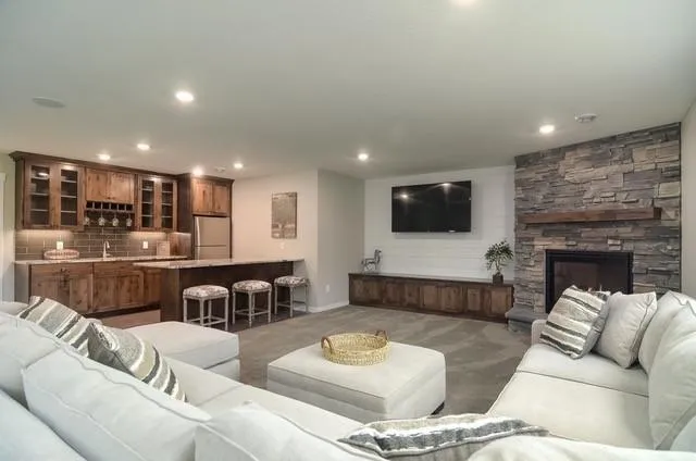 6478 Fox Road Lino Lakes, MN 55014