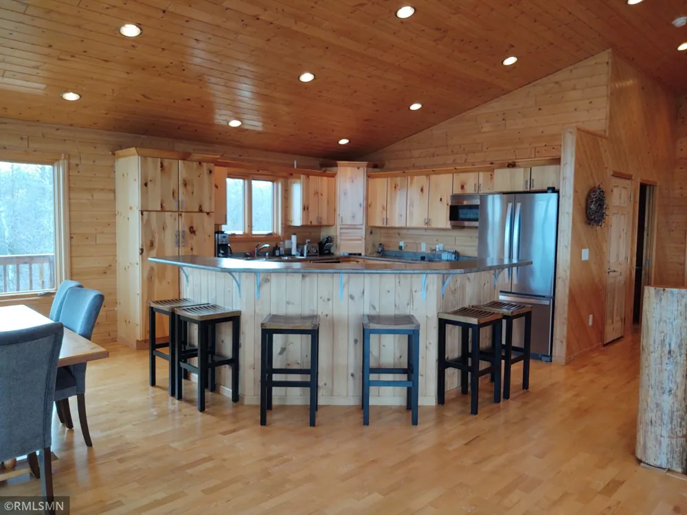 1526 Flag Island Angle Inlet, MN 56711