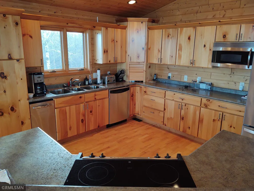 1526 Flag Island Angle Inlet, MN 56711