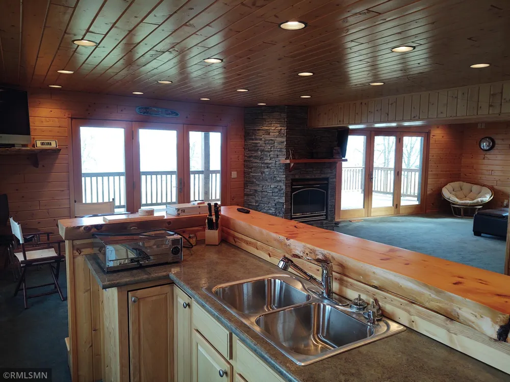 1526 Flag Island Angle Inlet, MN 56711