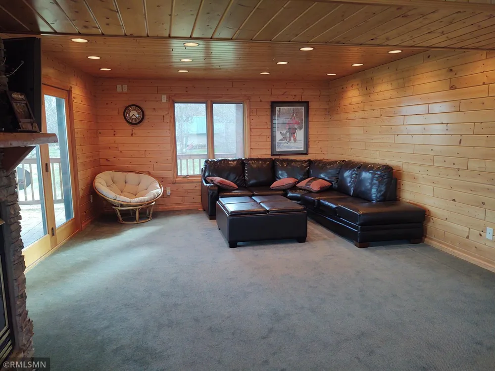 1526 Flag Island Angle Inlet, MN 56711