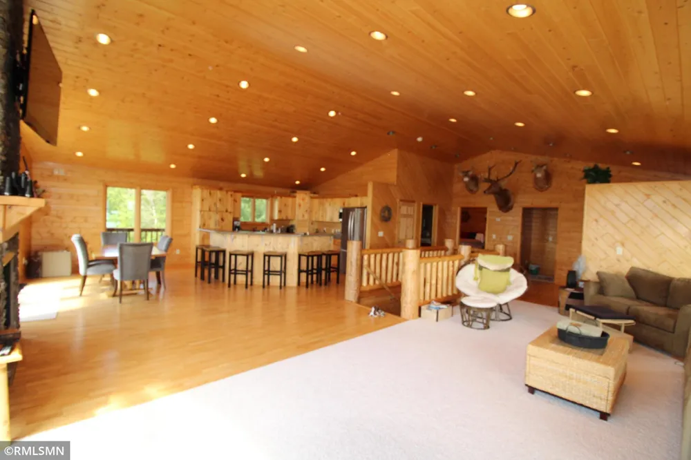 1526 Flag Island Angle Inlet, MN 56711