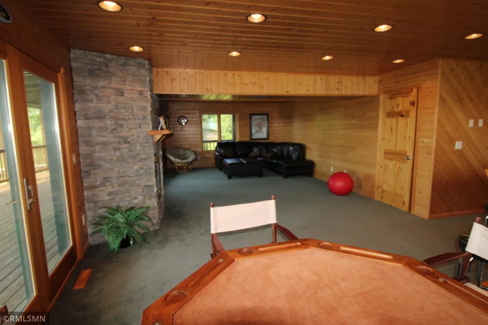 1526 Flag Island Angle Inlet, MN 56711