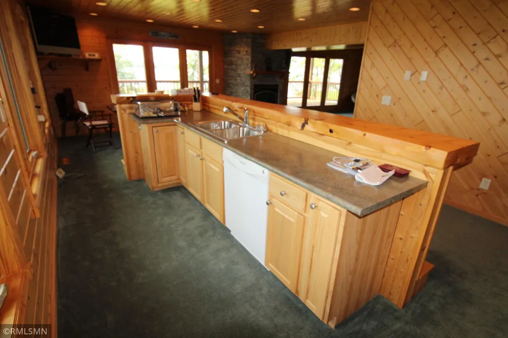 1526 Flag Island Angle Inlet, MN 56711
