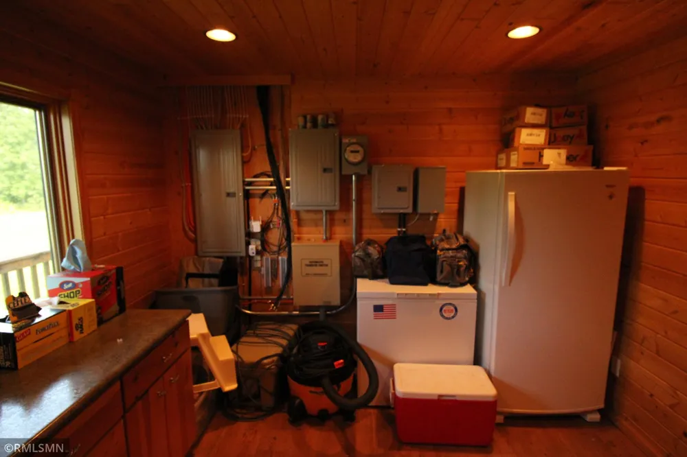 1526 Flag Island Angle Inlet, MN 56711
