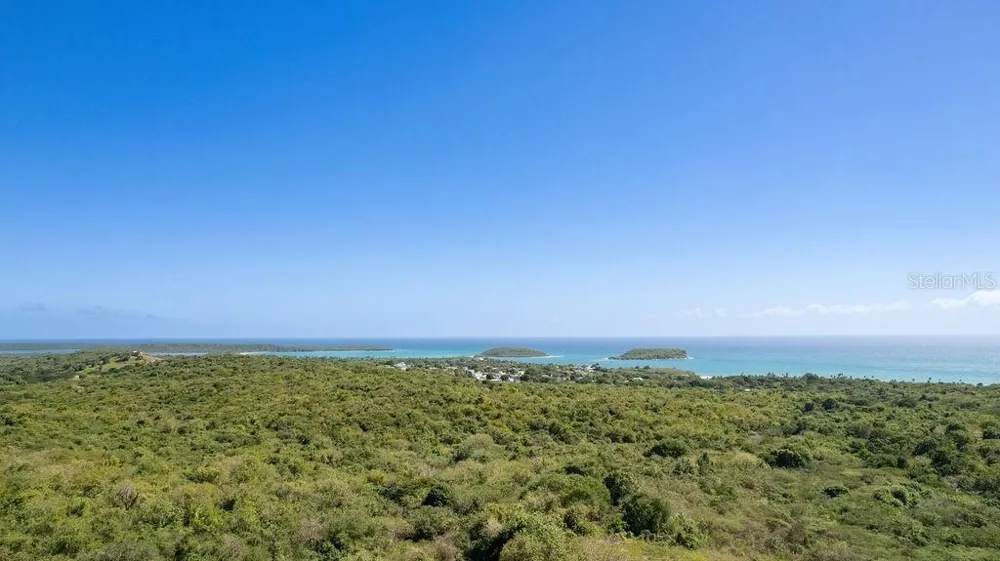 D-7 CARR. 201 Vieques, PR 00765