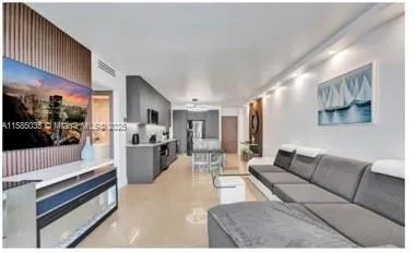 4001 S Ocean Dr #3L Hollywood, FL 33019