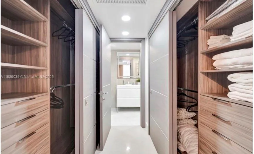 4001 S Ocean Dr #3L Hollywood, FL 33019