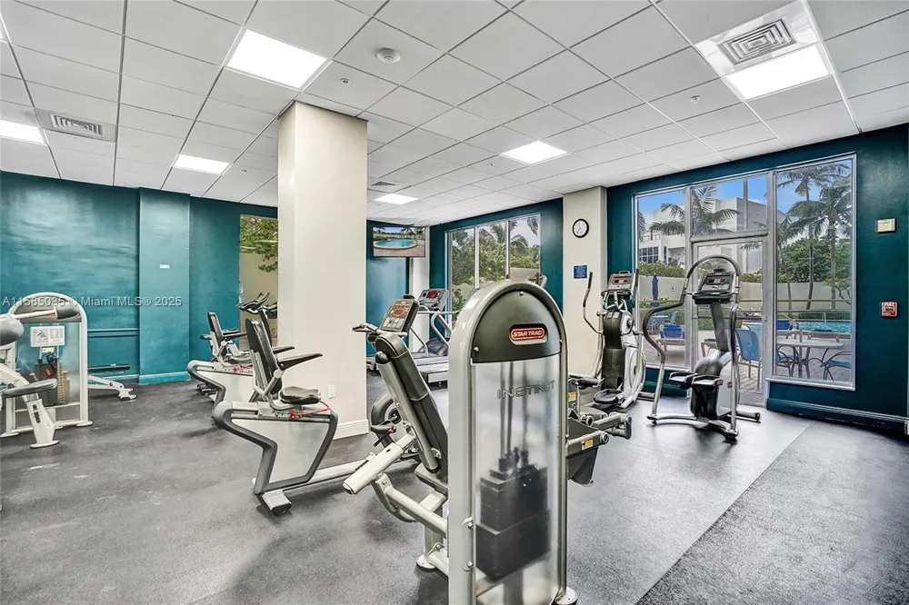 4001 S Ocean Dr #3L Hollywood, FL 33019