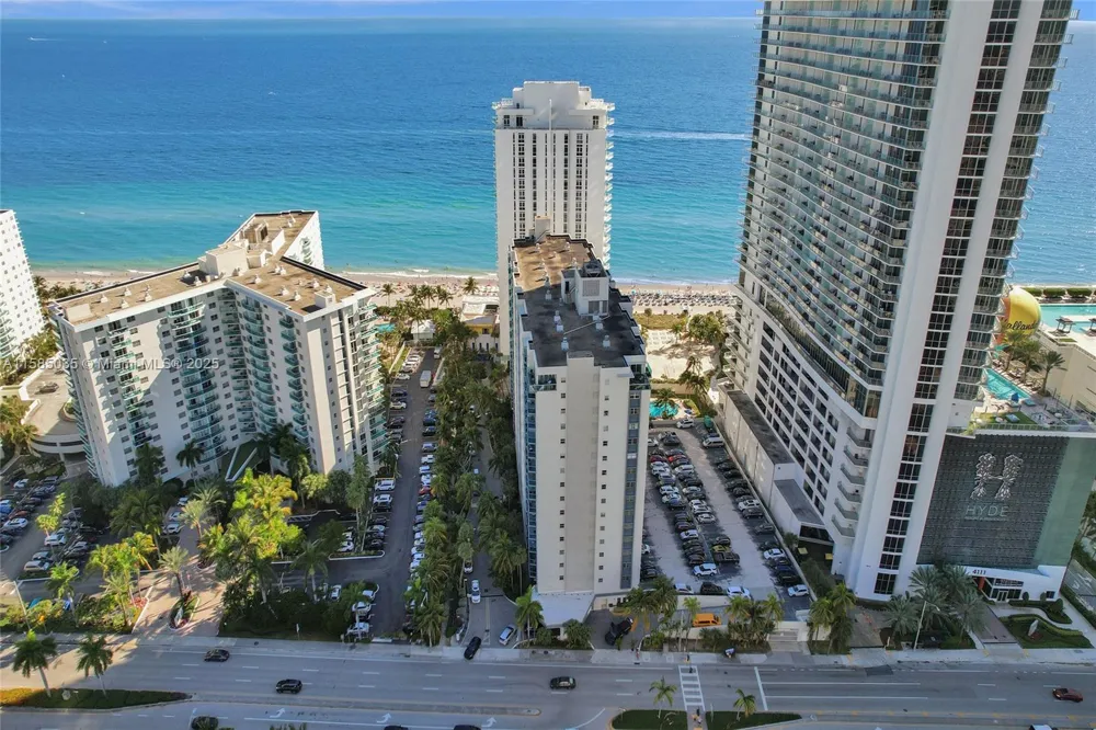 4001 S Ocean Dr #3L Hollywood, FL 33019