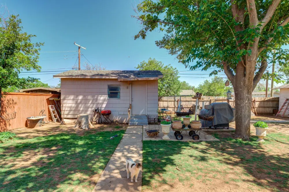 204 N 18th Street Lamesa, TX 79331