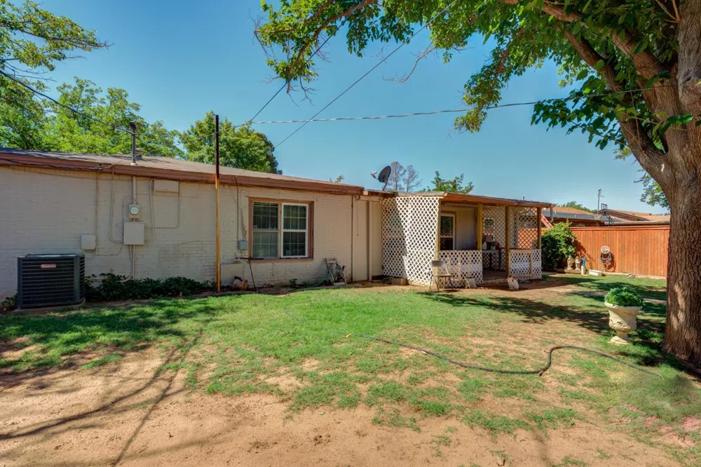 204 N 18th Street Lamesa, TX 79331