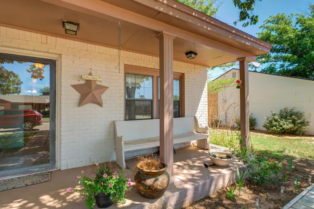 204 N 18th Street Lamesa, TX 79331