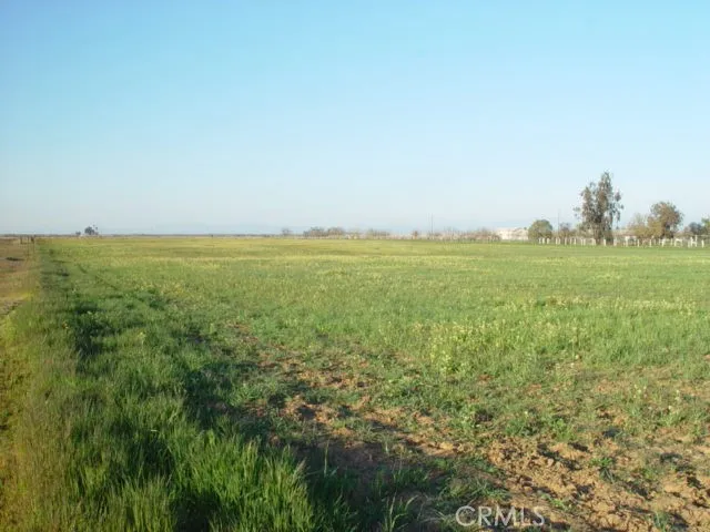 AVE. 22 1/2 Chowchilla, CA 93610