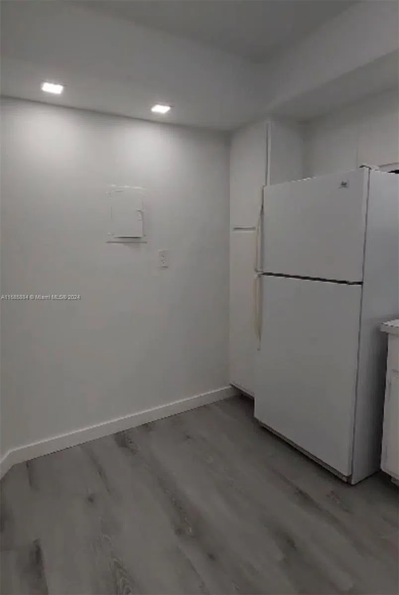 1351 NE Miami Gardens Dr #1121E Miami, FL 33179