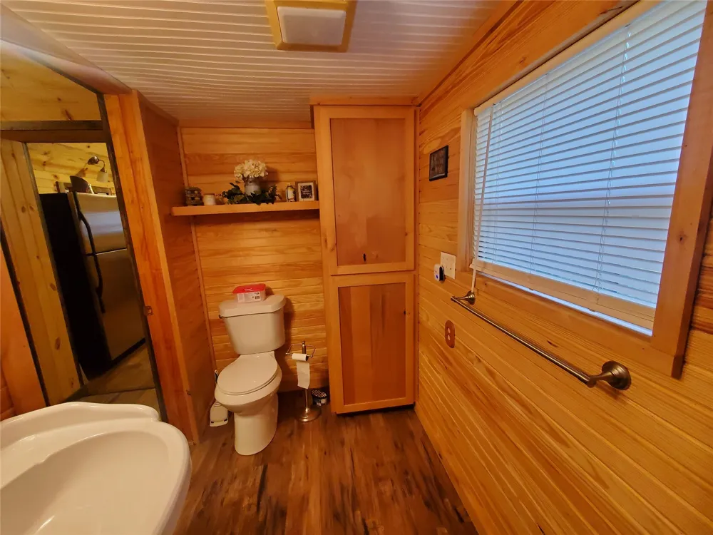 456 PR 41 Honey Grove, TX 75446