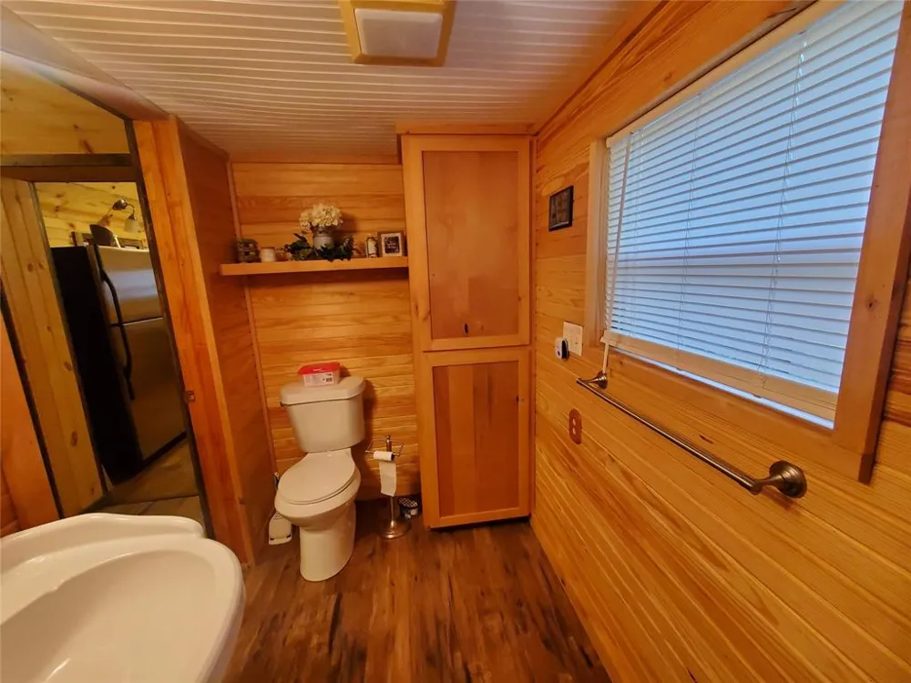 456 PR 41 Honey Grove, TX 75446