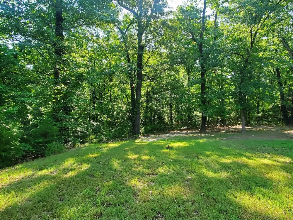 456 PR 41 Honey Grove, TX 75446