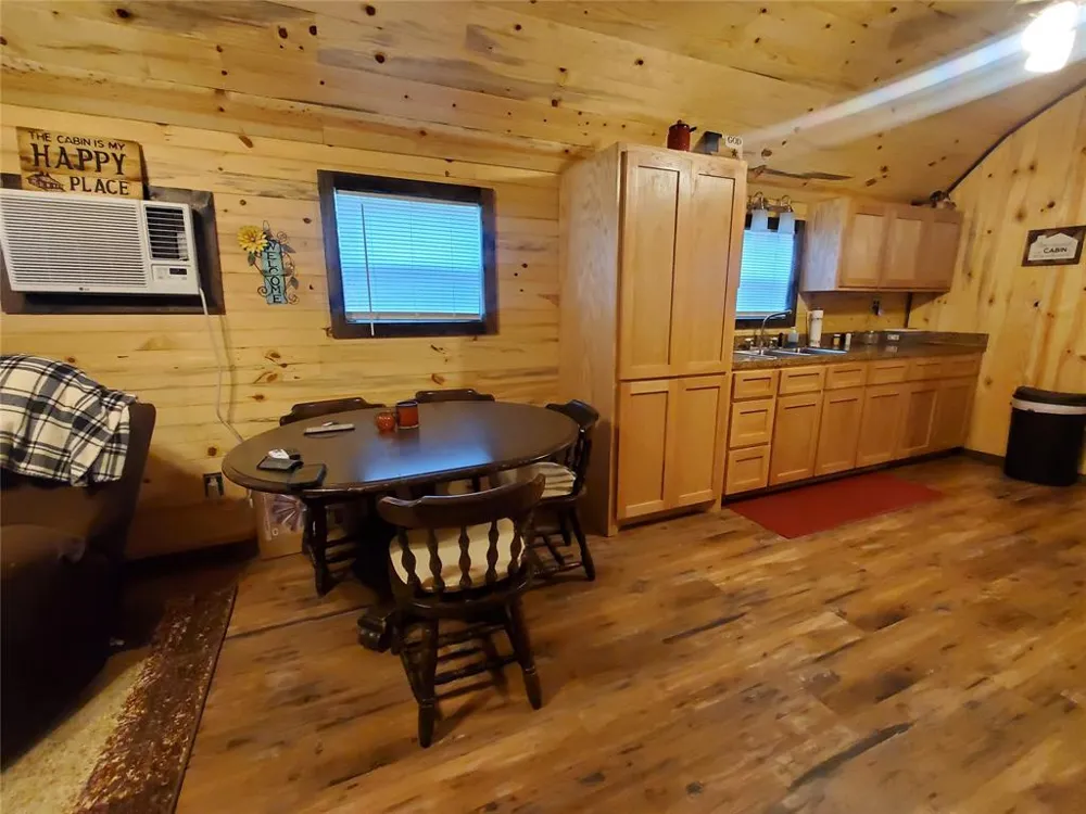 456 PR 41 Honey Grove, TX 75446