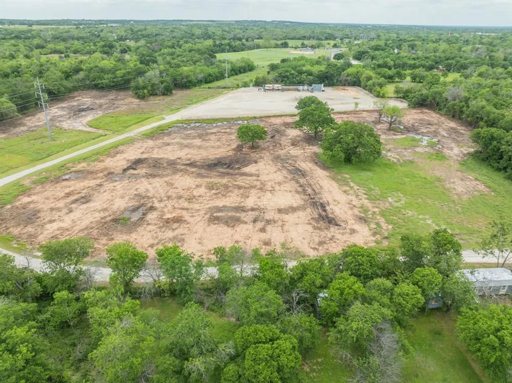 622 Mansfield Road Cleburne, TX 76031