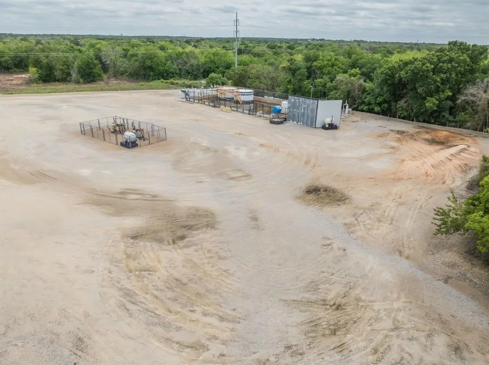 622 Mansfield Road Cleburne, TX 76031