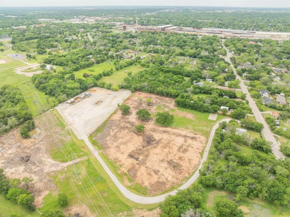 622 Mansfield Road Cleburne, TX 76031