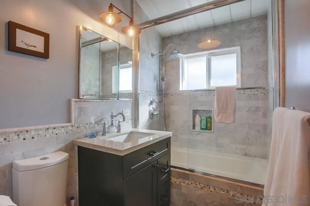 1571 San Elijo Ave Cardiff by the Sea, CA 92007