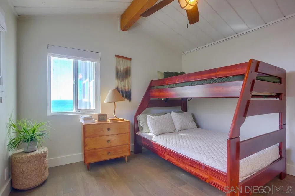 1571 San Elijo Ave Cardiff by the Sea, CA 92007