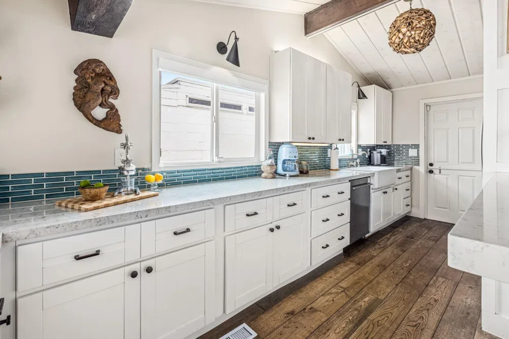 1571 San Elijo Ave Cardiff by the Sea, CA 92007