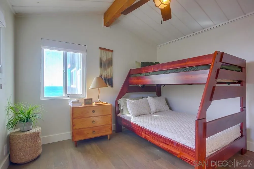 1571 San Elijo Ave Cardiff by the Sea, CA 92007
