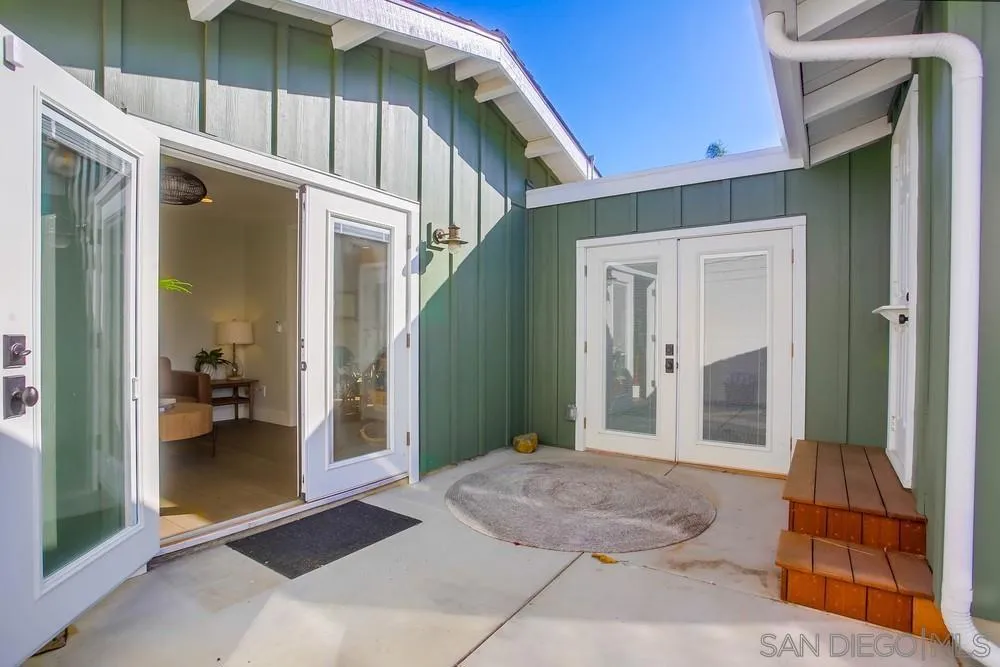 1571 San Elijo Ave Cardiff by the Sea, CA 92007