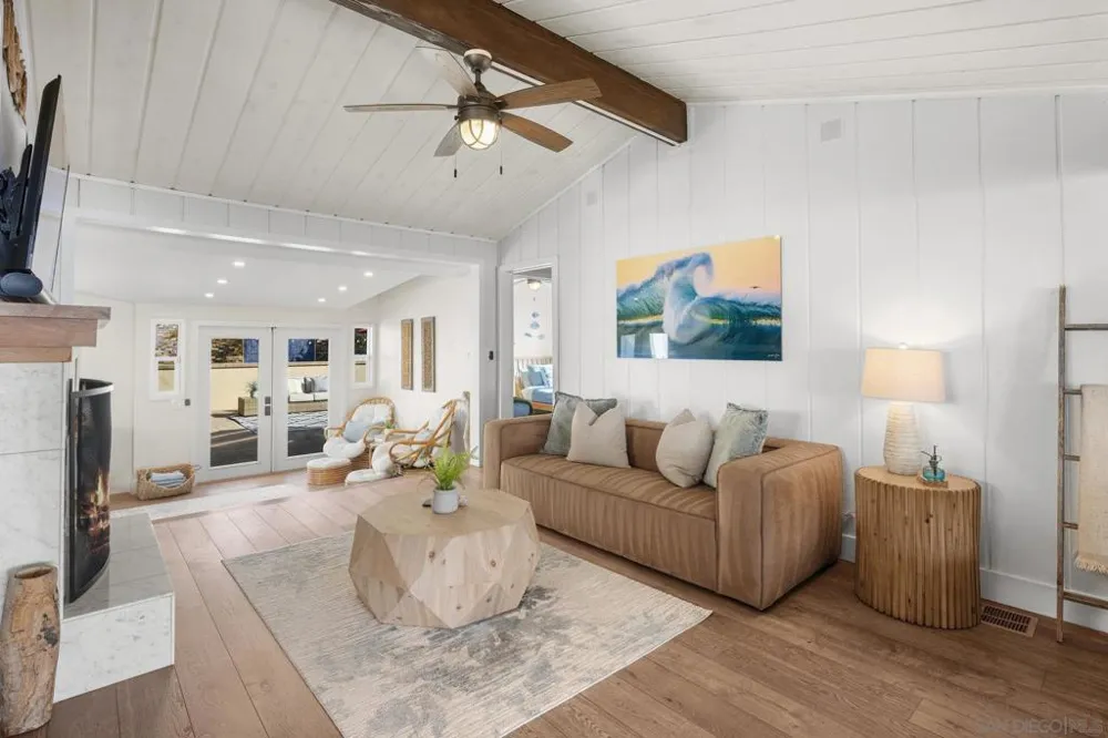 1571 San Elijo Ave Cardiff by the Sea, CA 92007