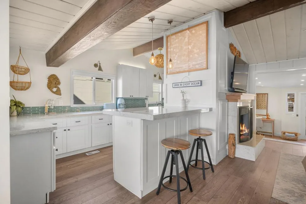 1571 San Elijo Ave Cardiff by the Sea, CA 92007